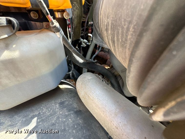 image for item DU9357 2005 Blue Bird Vision school bus