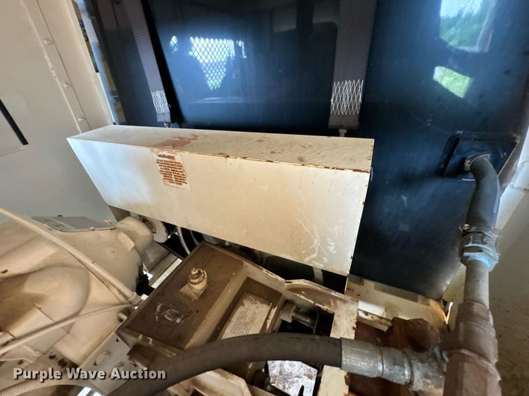 image for item DU9365 2002 Sewer Equipment Co. 747-FR2000 sewer jetter trailer