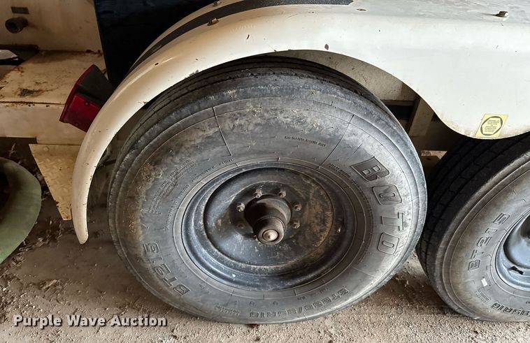 image for item DU9365 2002 Sewer Equipment Co. 747-FR2000 sewer jetter trailer