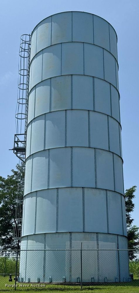 image for item DU9366 Water tower