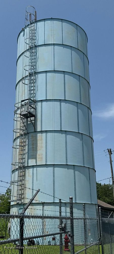 image for item DU9366 Water tower