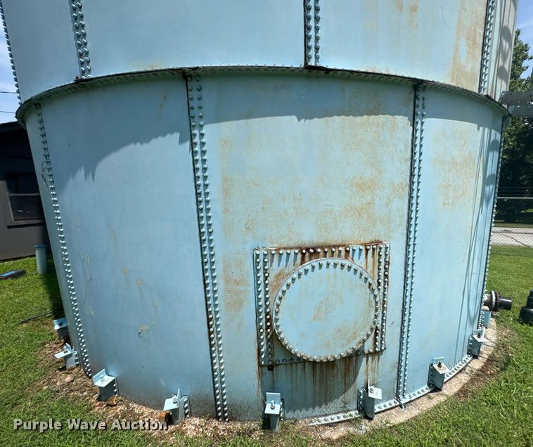 image for item DU9366 Water tower