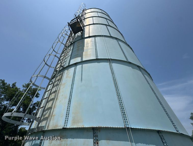 image for item DU9366 Water tower