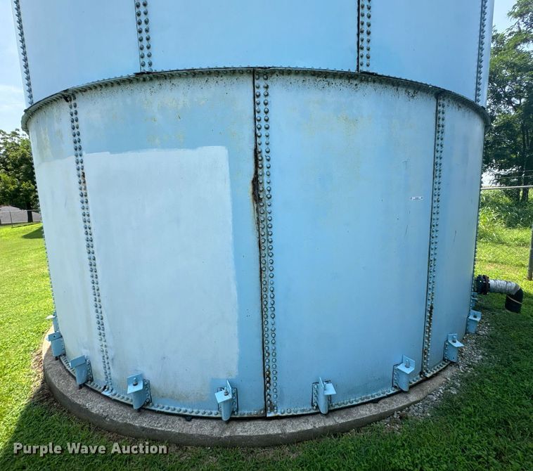 image for item DU9366 Water tower