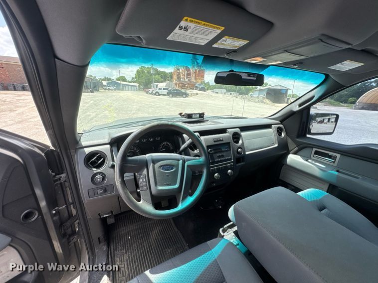 image for item DU9374 2011 Ford F150 XL SuperCrew pickup truck