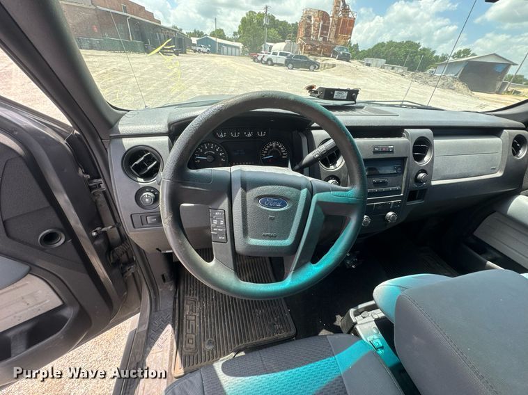 image for item DU9374 2011 Ford F150 XL SuperCrew pickup truck