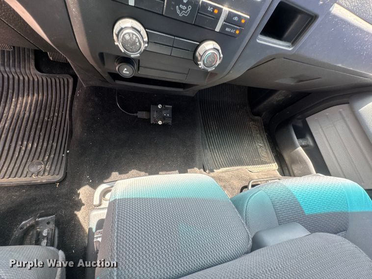 image for item DU9374 2011 Ford F150 XL SuperCrew pickup truck