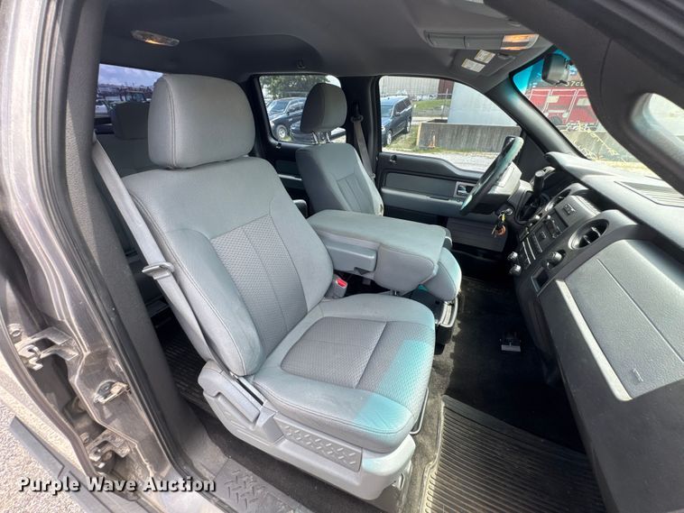 image for item DU9374 2011 Ford F150 XL SuperCrew pickup truck