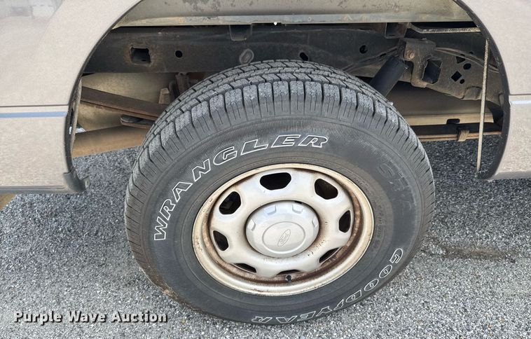 image for item DU9374 2011 Ford F150 XL SuperCrew pickup truck