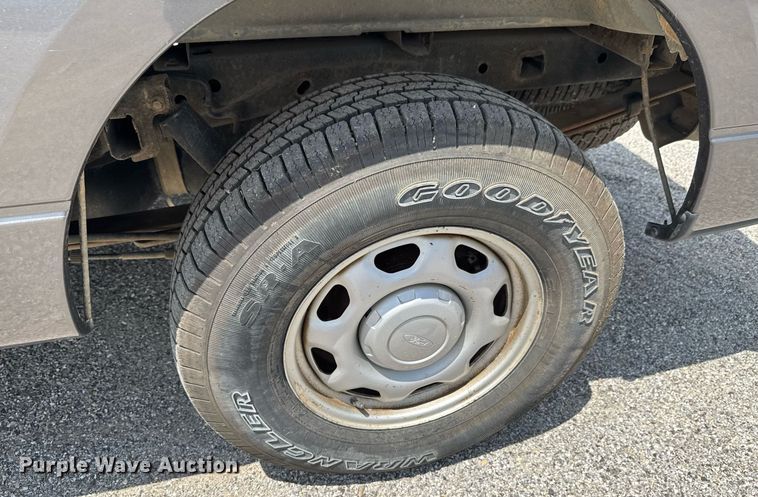 image for item DU9374 2011 Ford F150 XL SuperCrew pickup truck