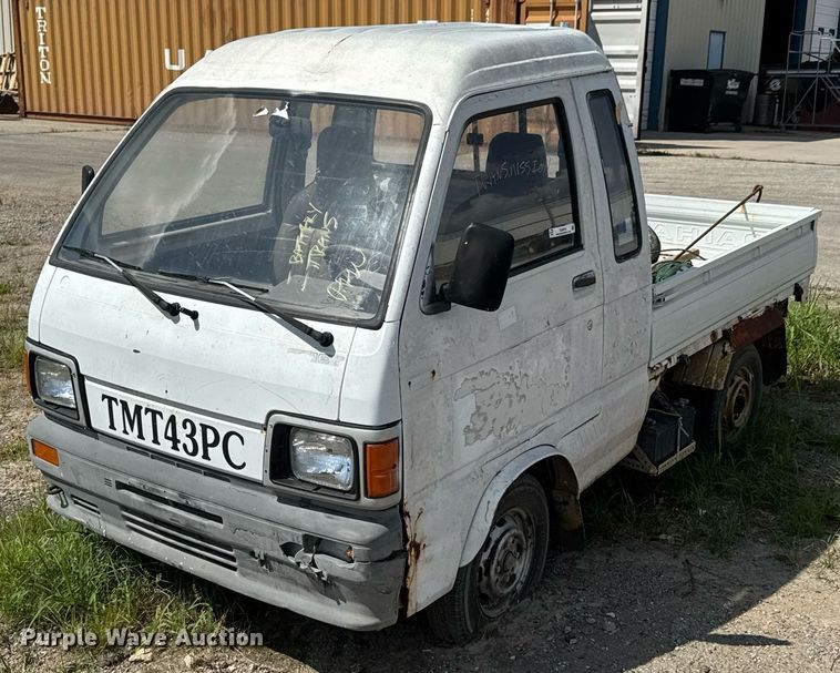 image for item DU9375 1992 Daihatsu 43RO mini truck