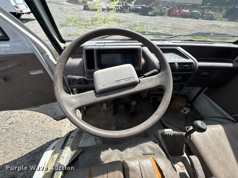 image for item DU9375 1992 Daihatsu 43RO mini truck