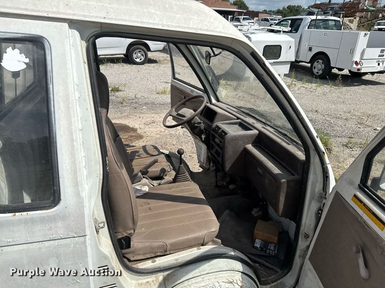 image for item DU9375 1992 Daihatsu 43RO mini truck