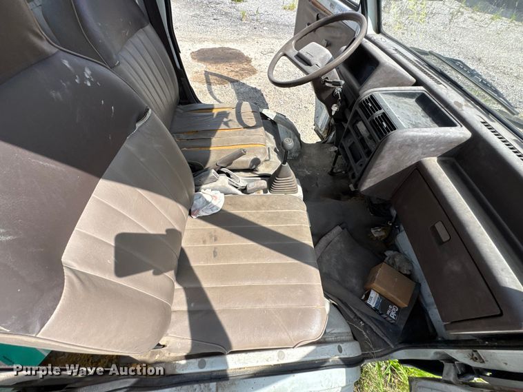 image for item DU9375 1992 Daihatsu 43RO mini truck