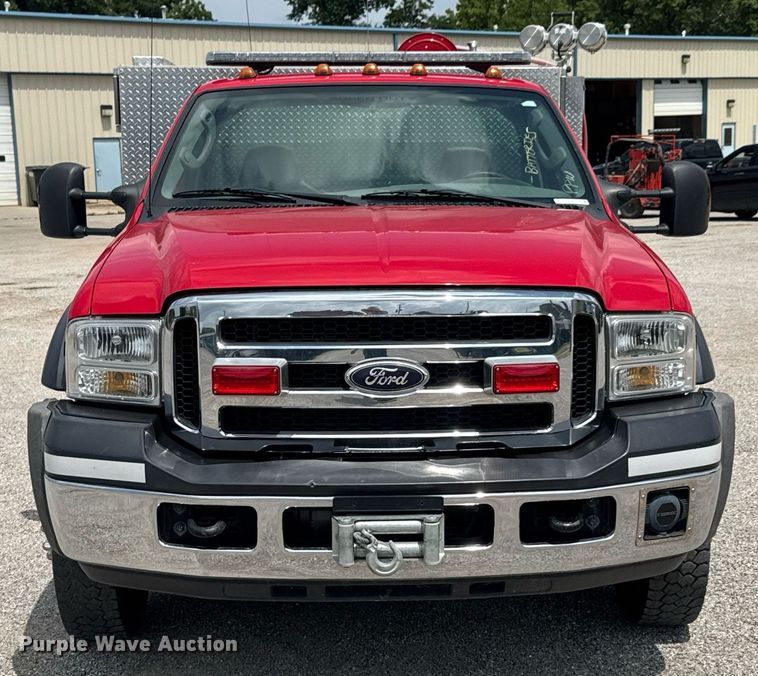 image for item DU9376 2006 Ford F550 pumper fire truck