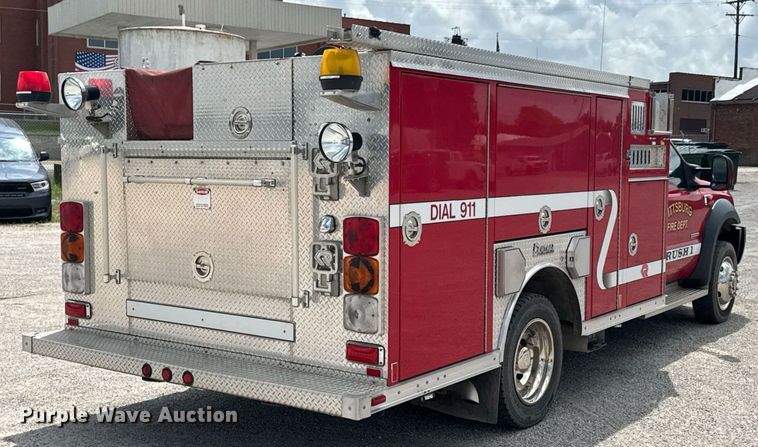 image for item DU9376 2006 Ford F550 pumper fire truck