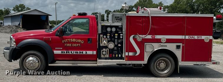 image for item DU9376 2006 Ford F550 pumper fire truck