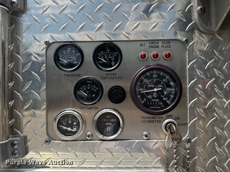 image for item DU9376 2006 Ford F550 pumper fire truck