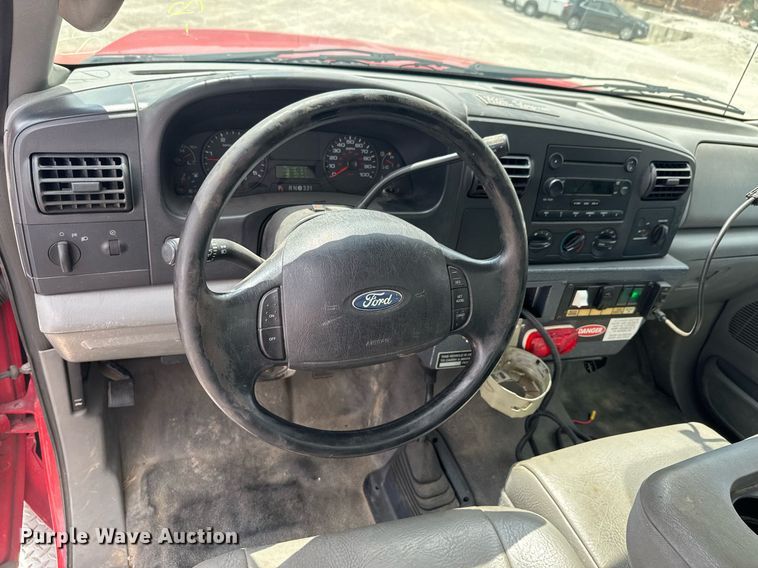 image for item DU9376 2006 Ford F550 pumper fire truck