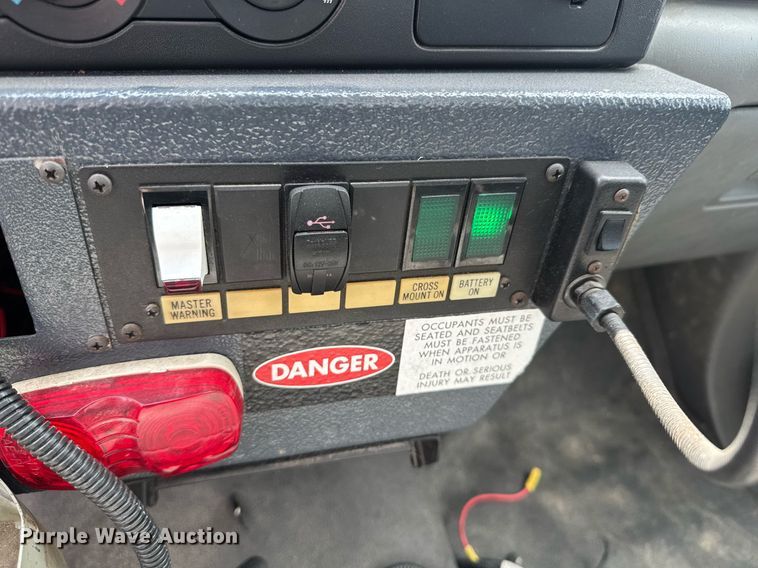 image for item DU9376 2006 Ford F550 pumper fire truck