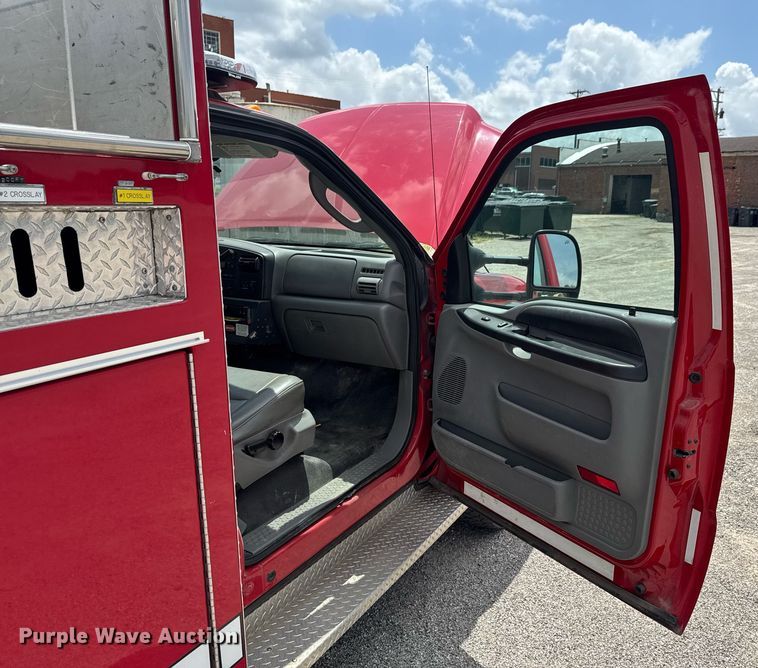image for item DU9376 2006 Ford F550 pumper fire truck