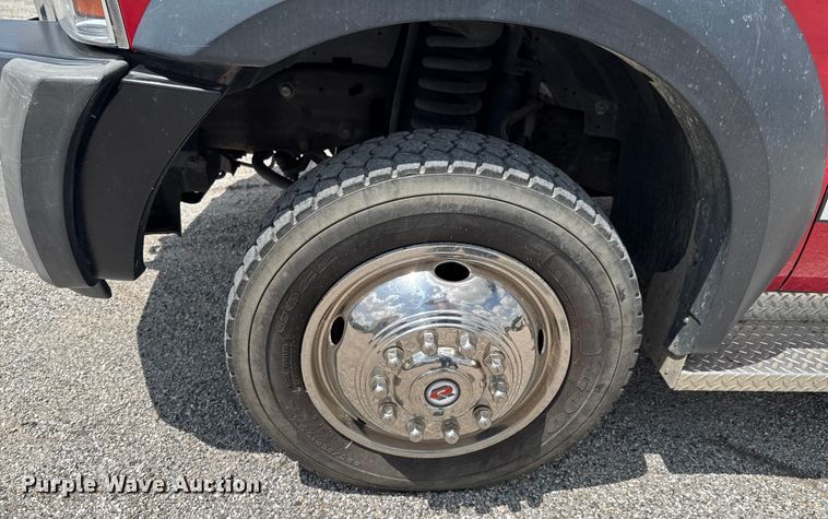 image for item DU9376 2006 Ford F550 pumper fire truck