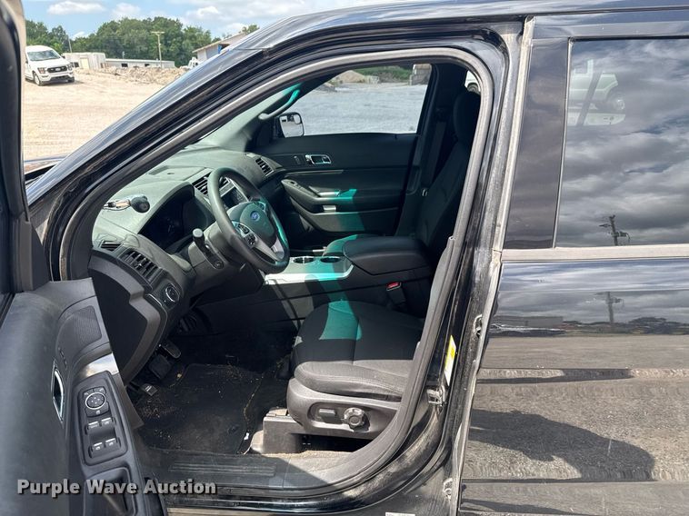 image for item DU9377 2015 Ford Explorer Police Interceptor SUV