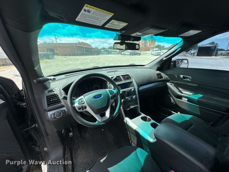 image for item DU9377 2015 Ford Explorer Police Interceptor SUV