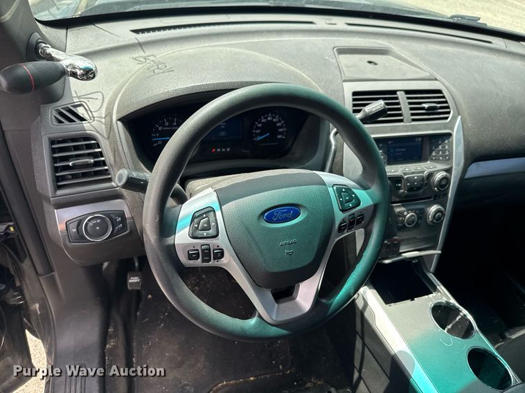 image for item DU9377 2015 Ford Explorer Police Interceptor SUV