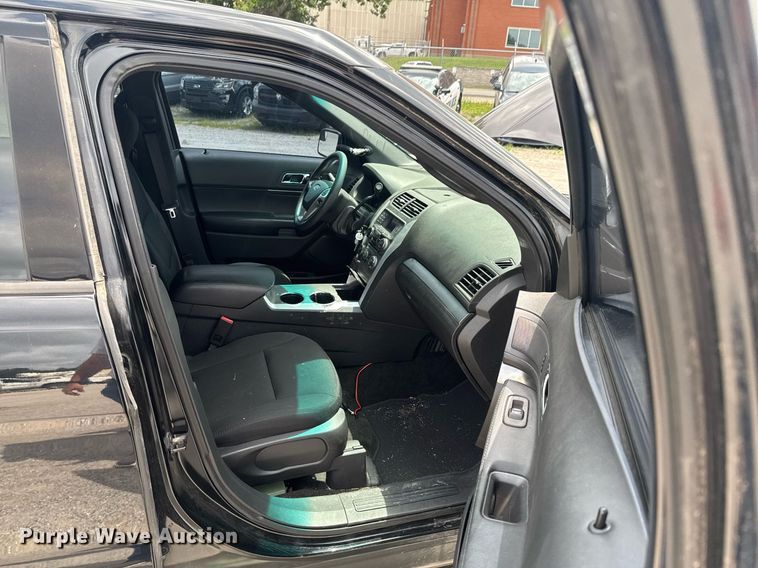 image for item DU9377 2015 Ford Explorer Police Interceptor SUV