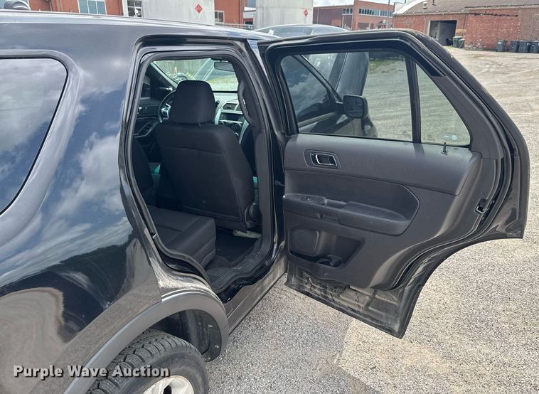 image for item DU9377 2015 Ford Explorer Police Interceptor SUV