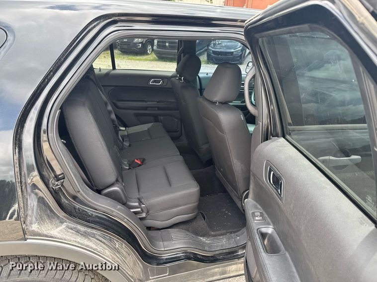 image for item DU9377 2015 Ford Explorer Police Interceptor SUV