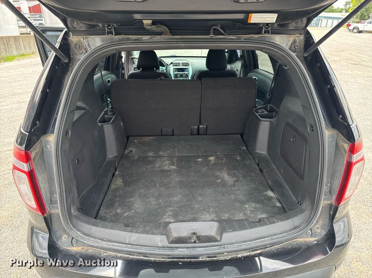 image for item DU9377 2015 Ford Explorer Police Interceptor SUV