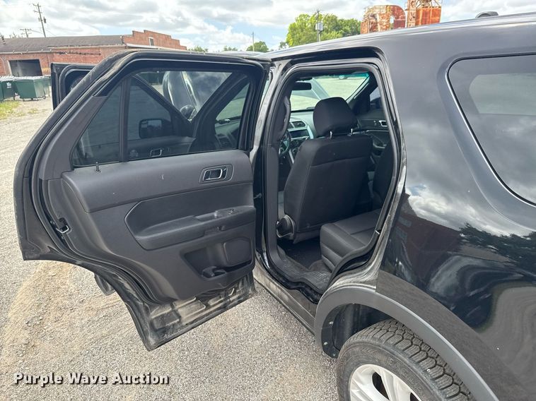 image for item DU9377 2015 Ford Explorer Police Interceptor SUV