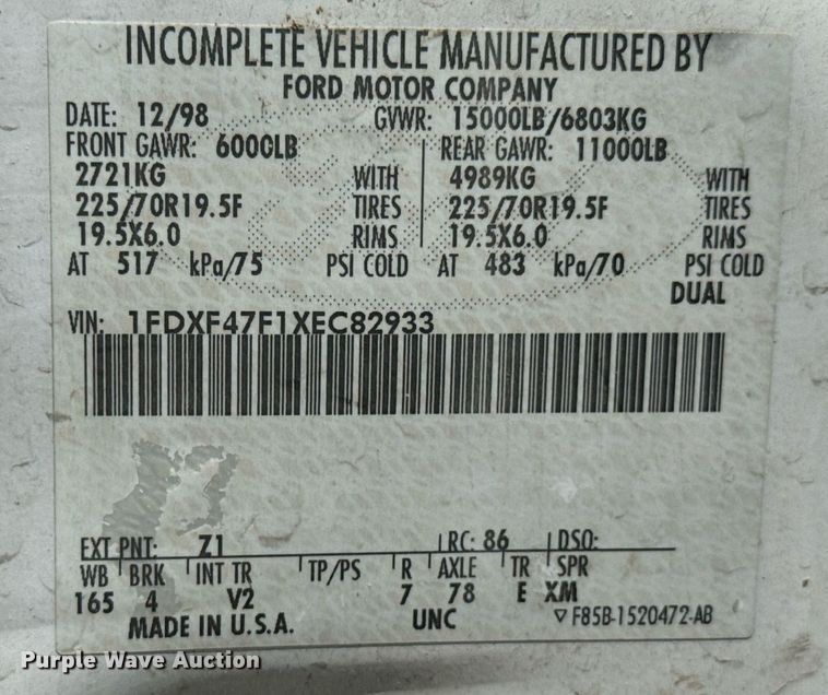 image for item DU9378 1999 Ford F450 Super Duty bucket truck