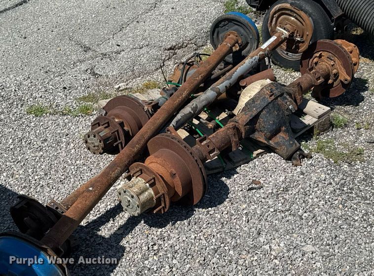 image for item DU9380 (4) truck axles