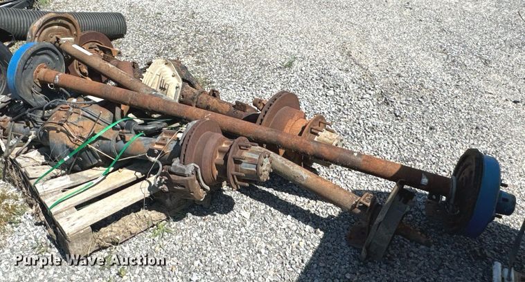 image for item DU9380 (4) truck axles