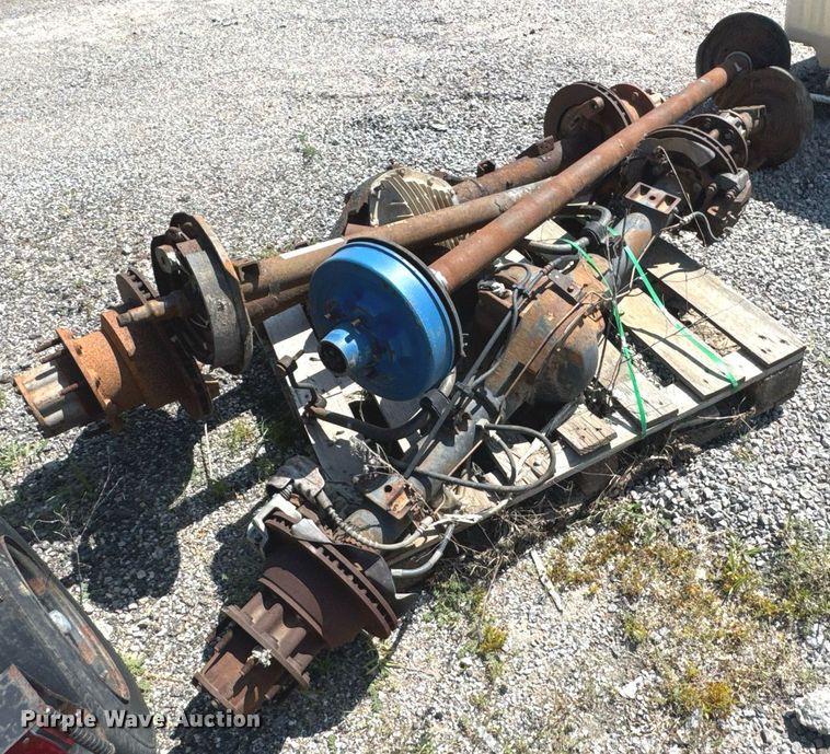 image for item DU9380 (4) truck axles