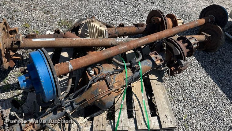 image for item DU9380 (4) truck axles