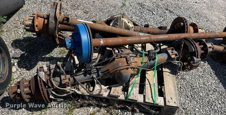 image for item DU9380 (4) truck axles