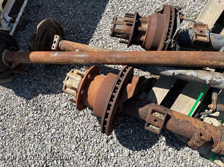 image for item DU9380 (4) truck axles