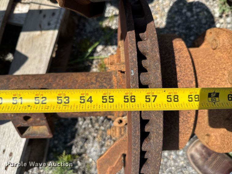 image for item DU9380 (4) truck axles