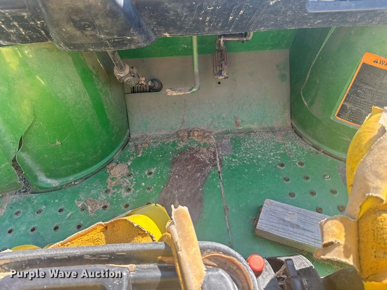 image for item DU9384 John Deere  Gator Turf utility vehicle