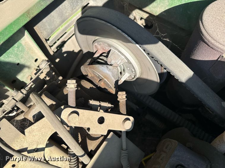 image for item DU9384 John Deere  Gator Turf utility vehicle