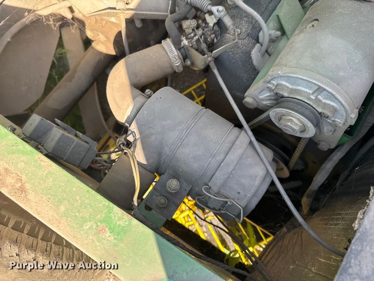 image for item DU9384 John Deere  Gator Turf utility vehicle