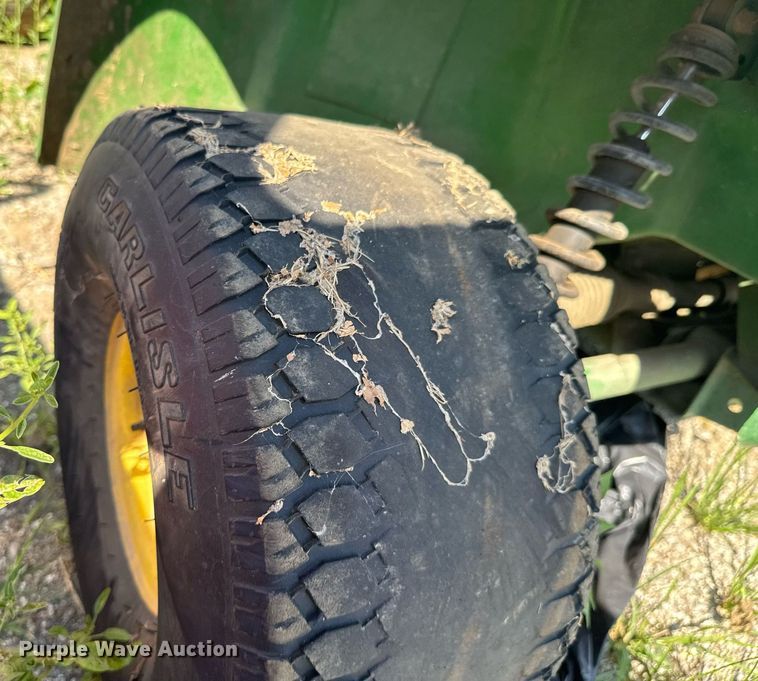 image for item DU9384 John Deere  Gator Turf utility vehicle