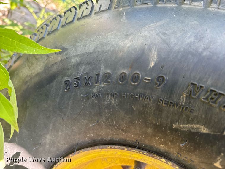 image for item DU9384 John Deere  Gator Turf utility vehicle