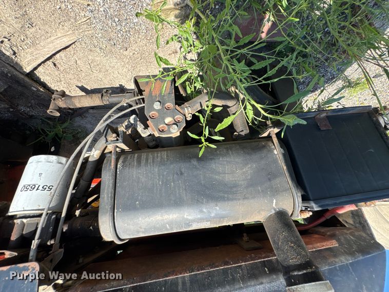 image for item DU9384 John Deere  Gator Turf utility vehicle