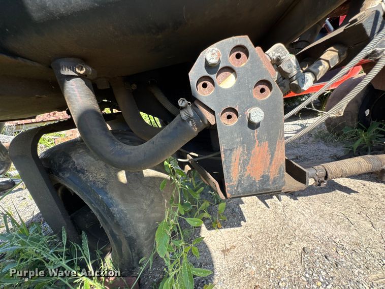 image for item DU9384 John Deere  Gator Turf utility vehicle