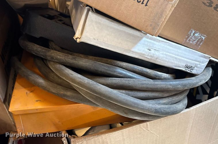 image for item DU9387 Automotive parts